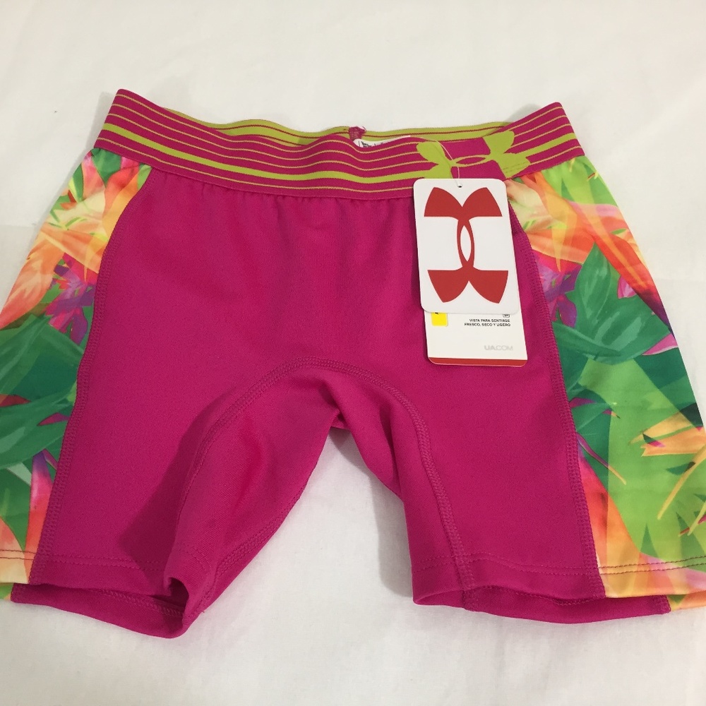 Girls Underarmour  Heat Gear Sport Short Youth Med